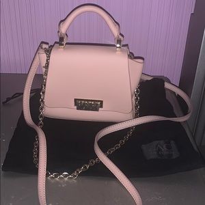 Eartha Iconic Mini Top Handle Bag
ZAC ZAC POSEN